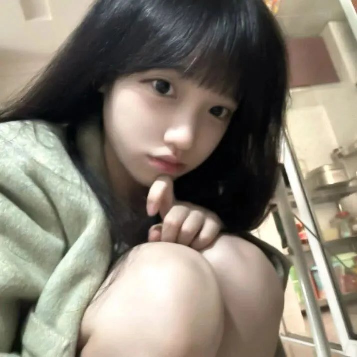 小鬼出招